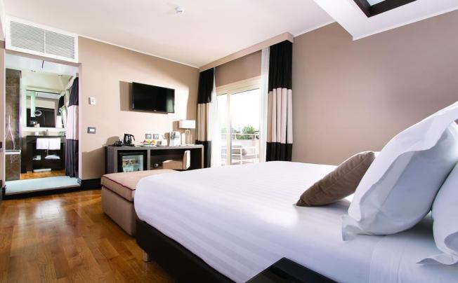 Фото отеля ROME TIMES HOTEL 