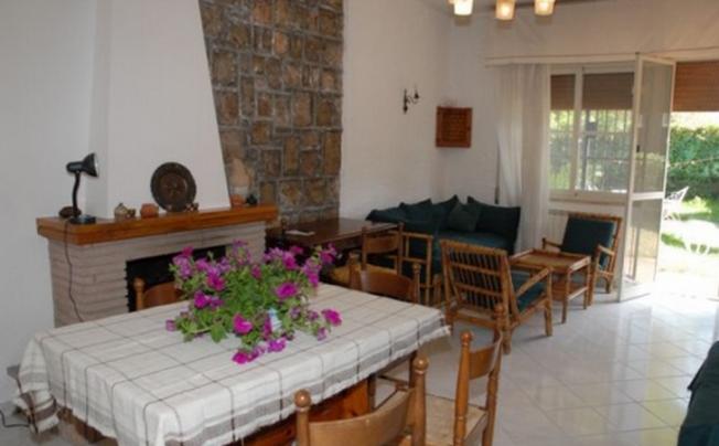Фото отеля Villa domus mea apartment