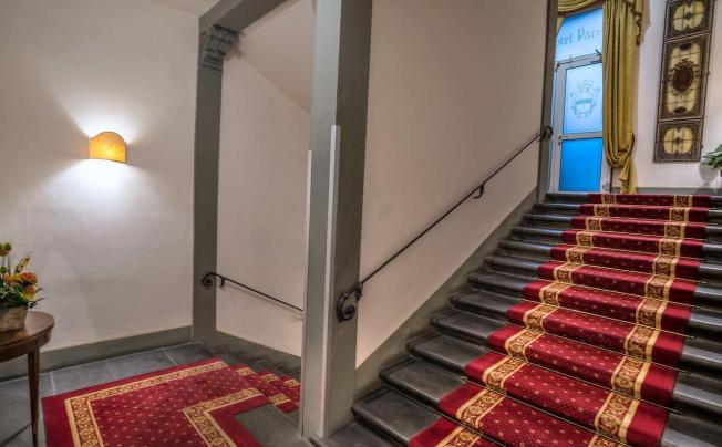 Фото отеля Paris