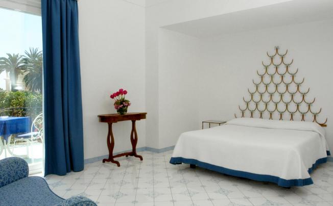 Фото отеля A' Pazziella Hotel