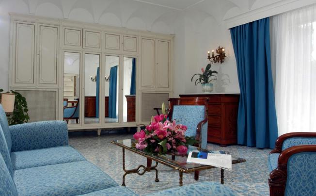 Фото отеля A' Pazziella Hotel