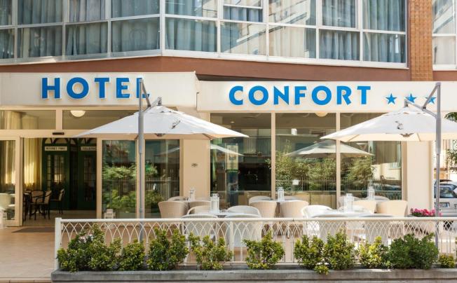 Фото отеля Confort Hotel