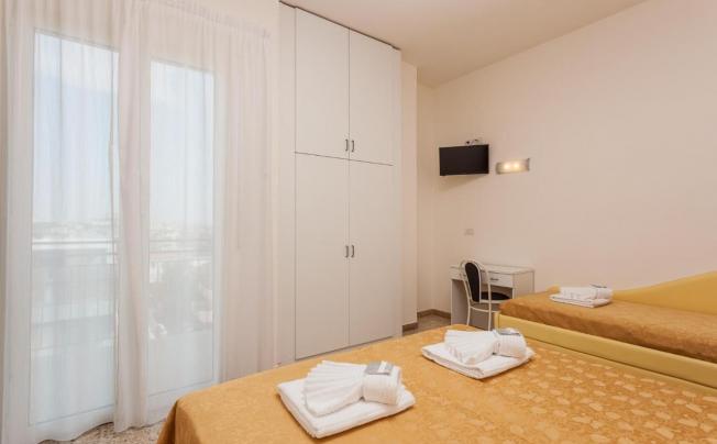 Фото отеля Confort Hotel