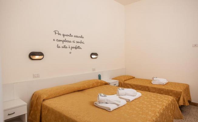 Фото отеля Confort Hotel
