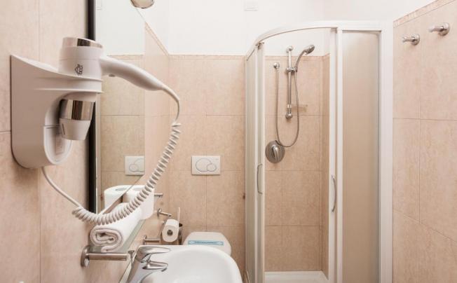 Фото отеля Confort Hotel