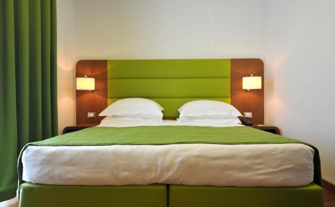 Фото отеля PLAZA HOTEL
