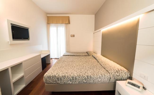 Фото отеля Alexander Hotel Cattolica