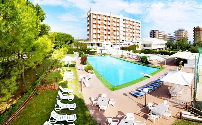 Фото отеля Hotel Paradise