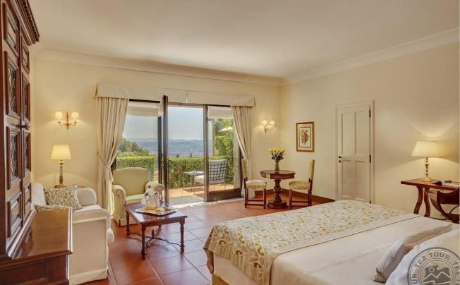 Фото отеля Villa San Michele Belmond Hotel