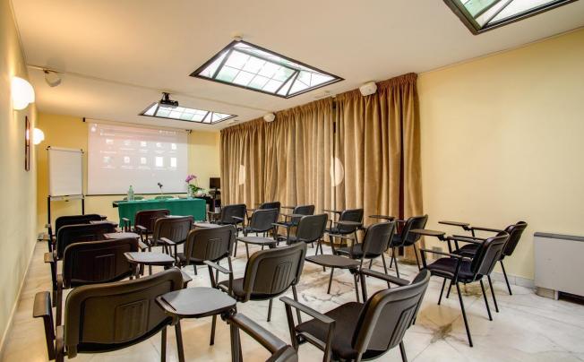 Фото отеля HOTEL MILANI