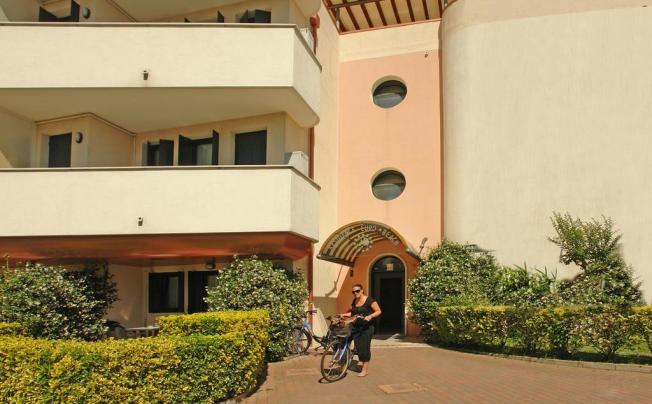 Фото отеля Eurobeach Residence