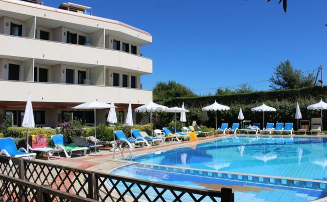 Фото отеля Eurobeach Residence