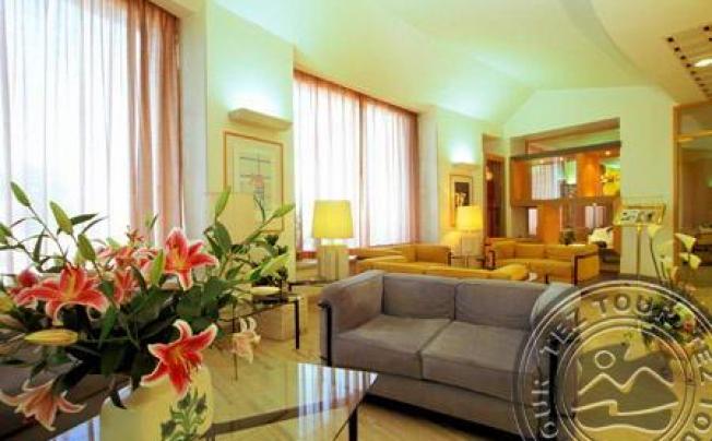 Фото отеля Palace Grand Hotel
