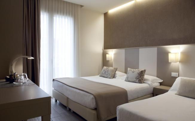 Фото отеля L'Hotel Rimini