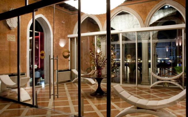 Фото отеля Sina Centurion Palace Hotel