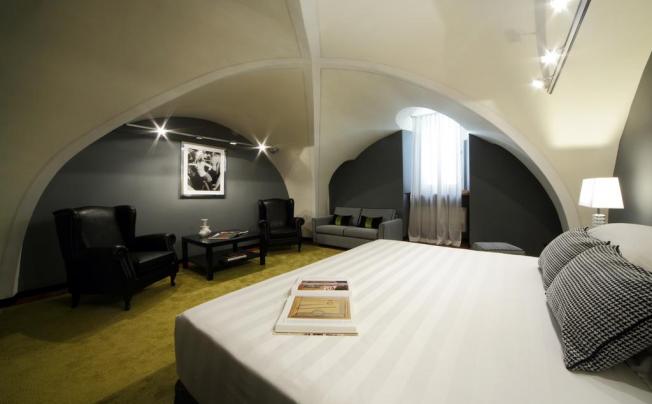 Фото отеля The Telegraph Suites