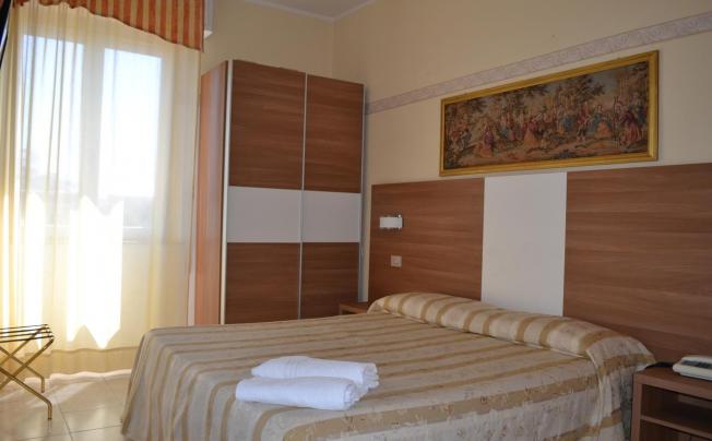 Фото отеля HOTEL PARCO FELLINI 