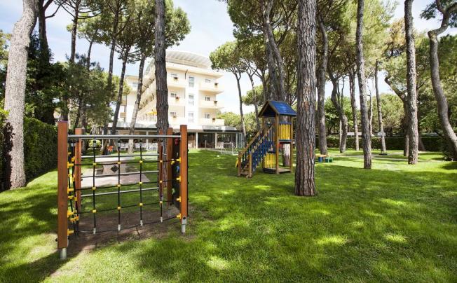 Фото отеля La Pineta Aparthotel
