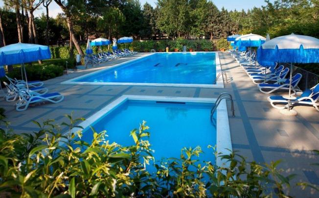 Фото отеля La Pineta Aparthotel