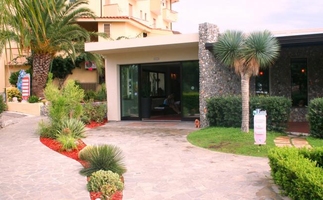 Фото отеля Hotel Sciaron