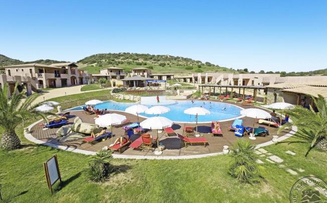 Фото отеля S'incantu Resort Apts