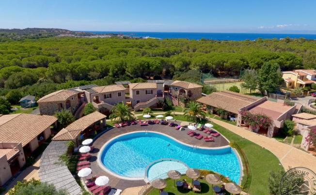 Фото отеля S'incantu Resort Apts