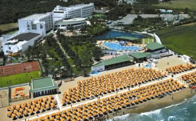 Фото отеля Serena Grand Hotel