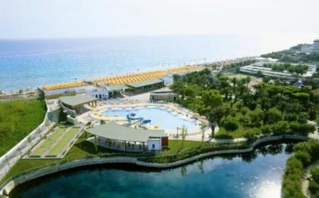 Фото отеля Serena Grand Hotel
