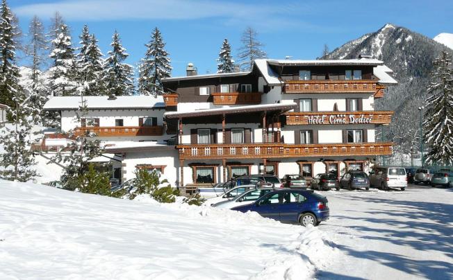 Фото отеля Cima Dodici Hotel