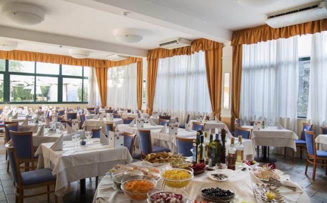 Фото отеля Grand Hotel