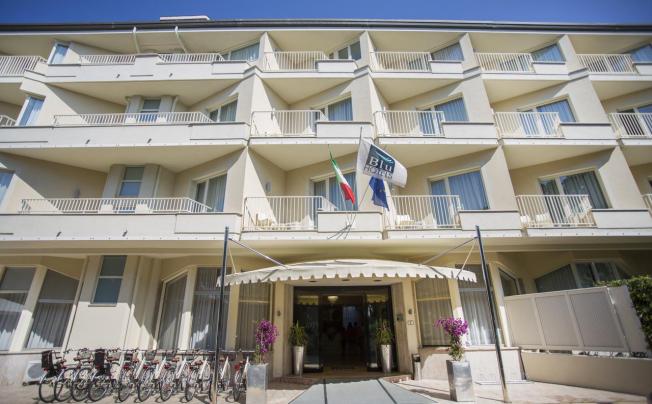 Фото отеля Grand Hotel