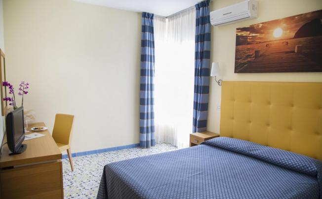 Фото отеля Grand Hotel