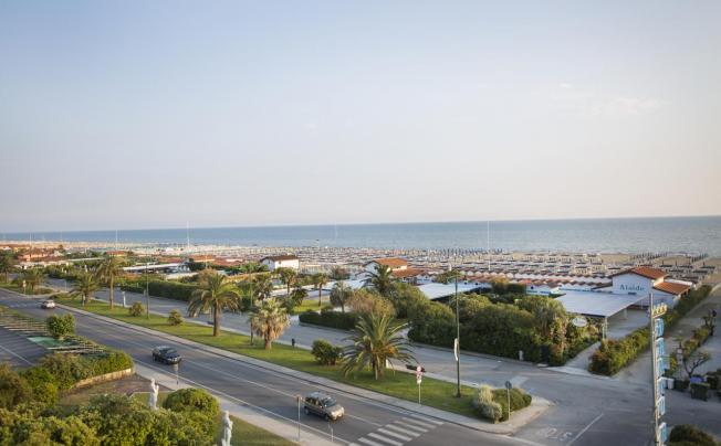 Фото отеля Grand Hotel