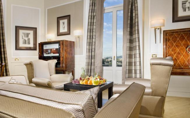Фото отеля Marriott Grand Flora