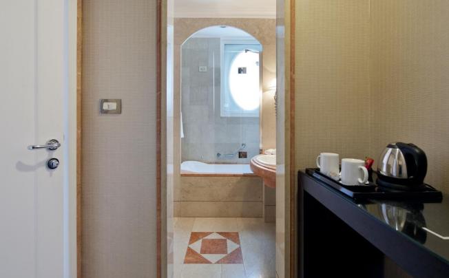 Фото отеля Marriott Grand Flora