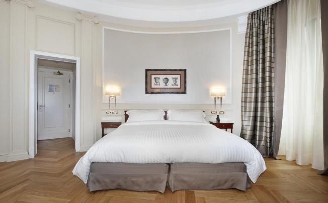 Фото отеля Marriott Grand Flora