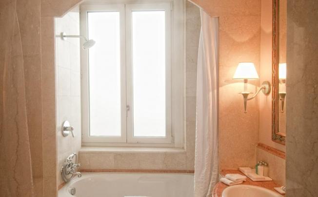Фото отеля Marriott Grand Flora
