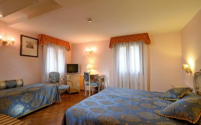 Фото отеля Royal San Marco & Suites