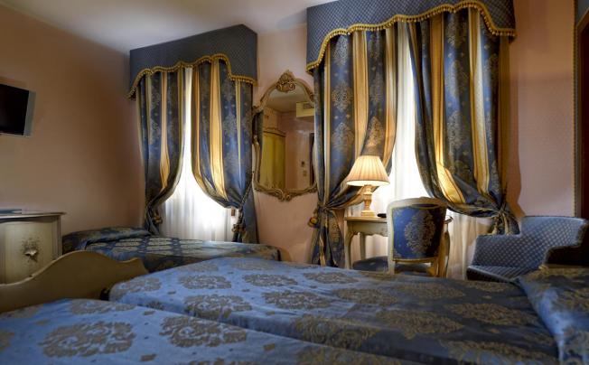 Фото отеля Royal San Marco & Suites