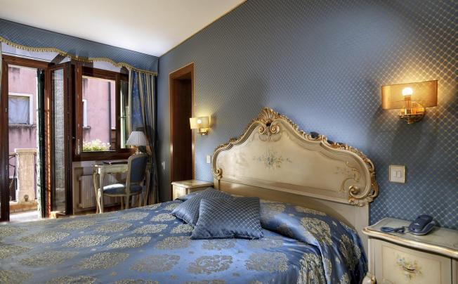 Фото отеля Royal San Marco & Suites