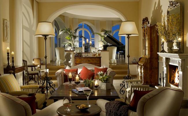 Фото отеля Caesar Augustus Hotel