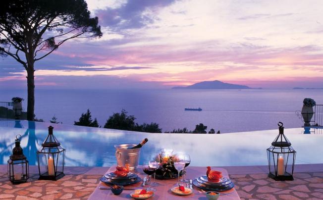 Фото отеля Caesar Augustus Hotel