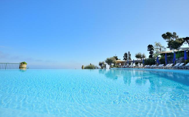 Фото отеля Caesar Augustus Hotel