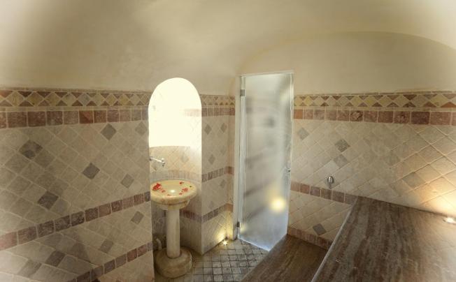 Фото отеля Caesar Augustus Hotel