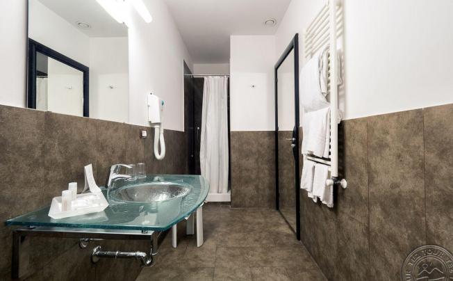 Фото отеля GARIBALDI HOTEL 