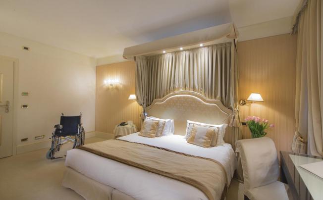 Фото отеля A La Commedia Hotel