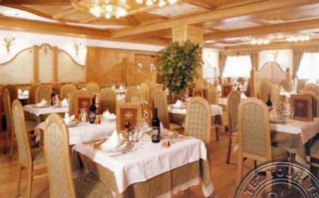 Фото отеля Gran Chalet Soreghes
