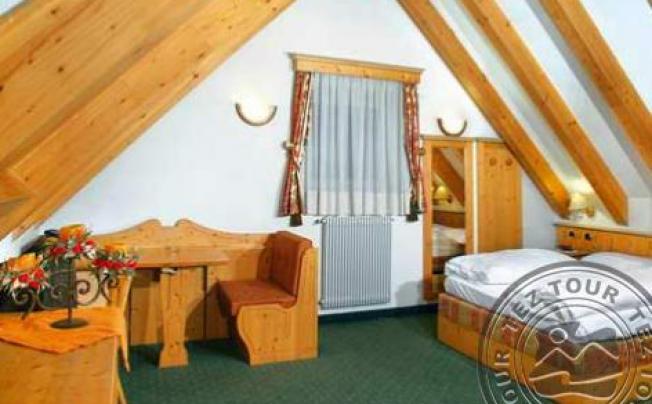 Фото отеля Gran Chalet Soreghes