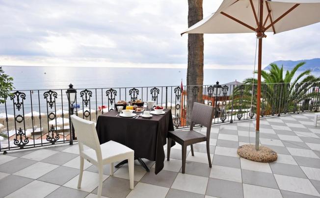 Фото отеля GRAND HOTEL ALASSIO