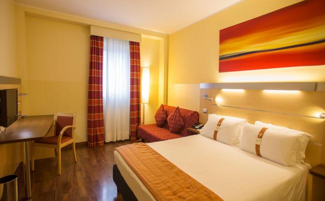 Фото отеля Holiday inn airport